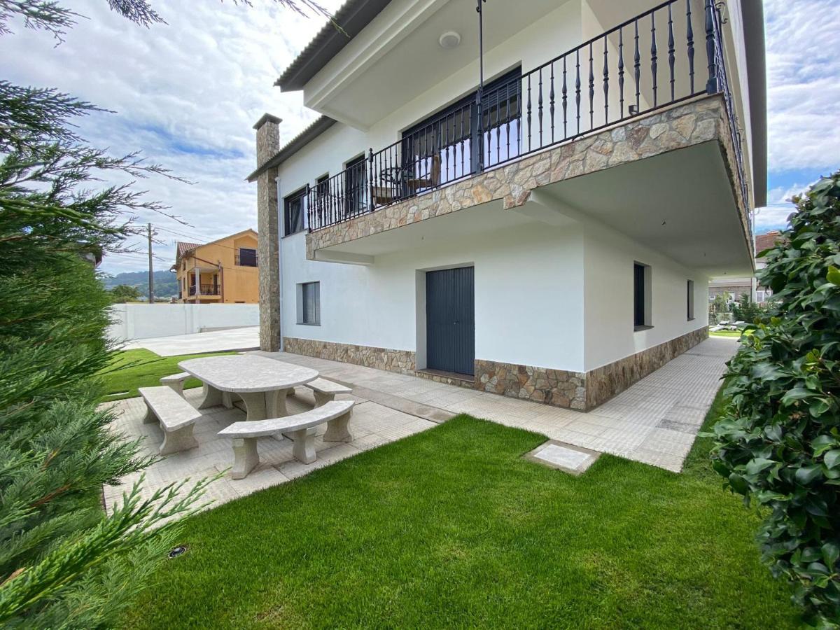 Apartamentos Turisticos Costa Celeiro: Portomaior, Agrelo, Covelo Lapamán Bueu Exterior foto